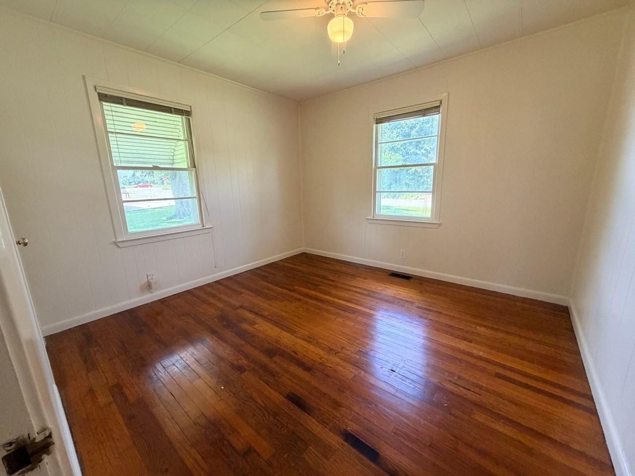 105 Highland Heights Dr - Photo 4 of 11