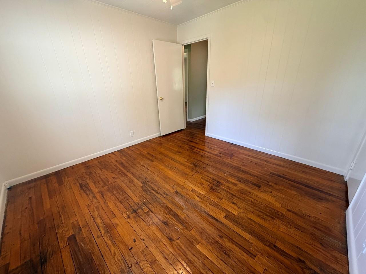 105 Highland Heights Dr - Photo 6 of 11