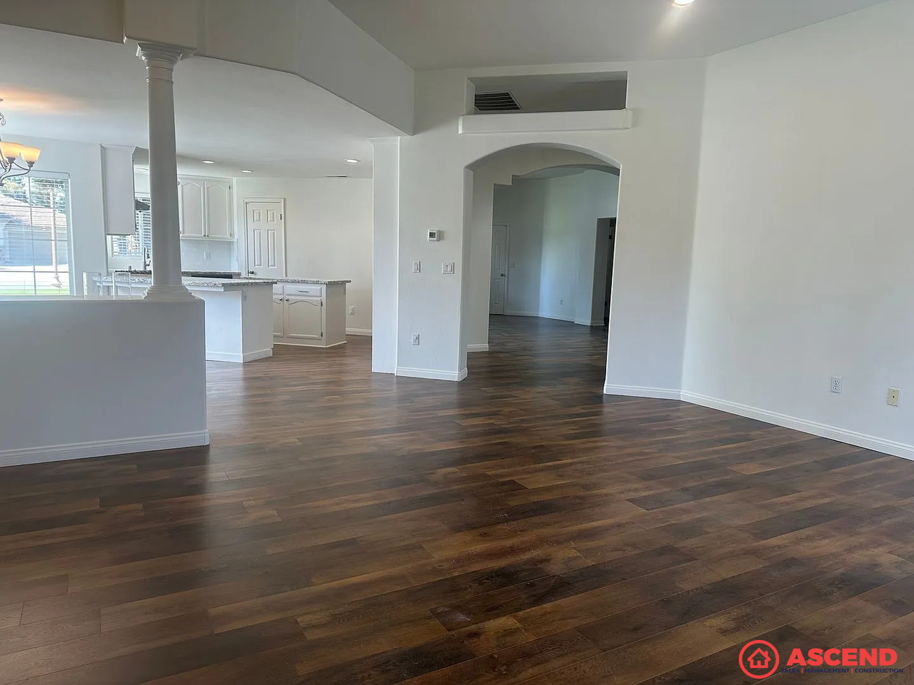 10407 Loughton Ave - Photo 7 of 19