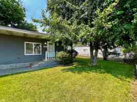 featured image of 404 S 3rd St