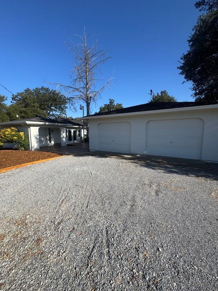 4829 Chico St - Photo 4 of 23