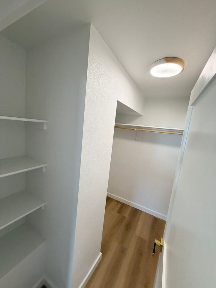 28411 Liberty Rd - Photo 6 of 50