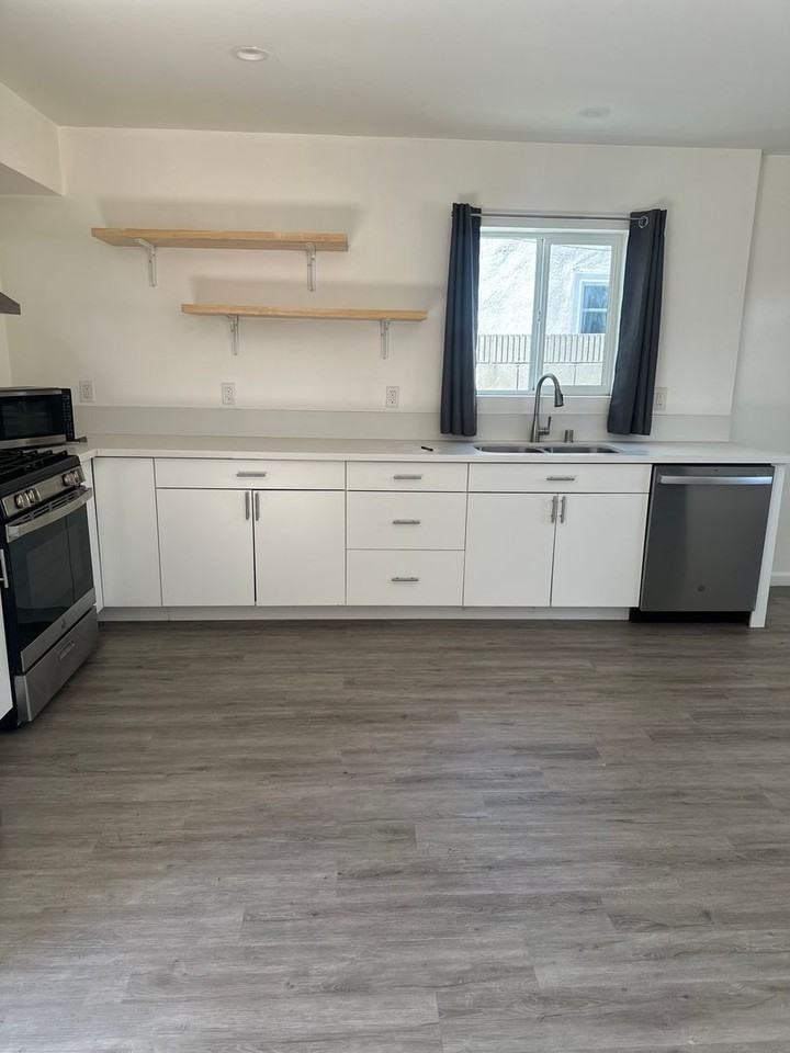 6529 Walnut Ave - Photo 2 of 8