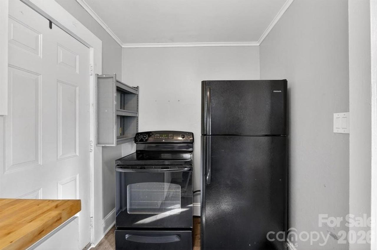 713 Prospect St Nw - Photo 4 of 10