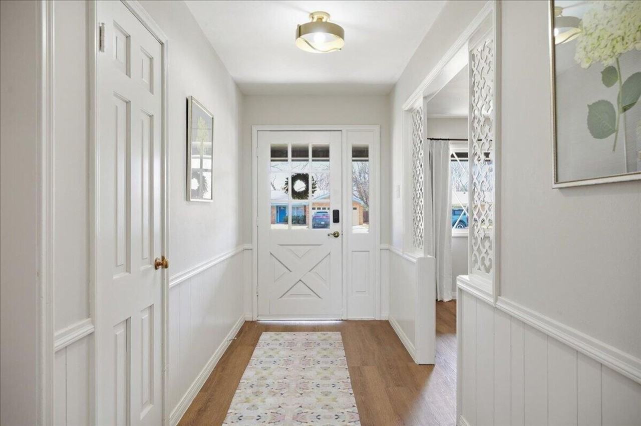 3416 59th St - Photo 4 of 39