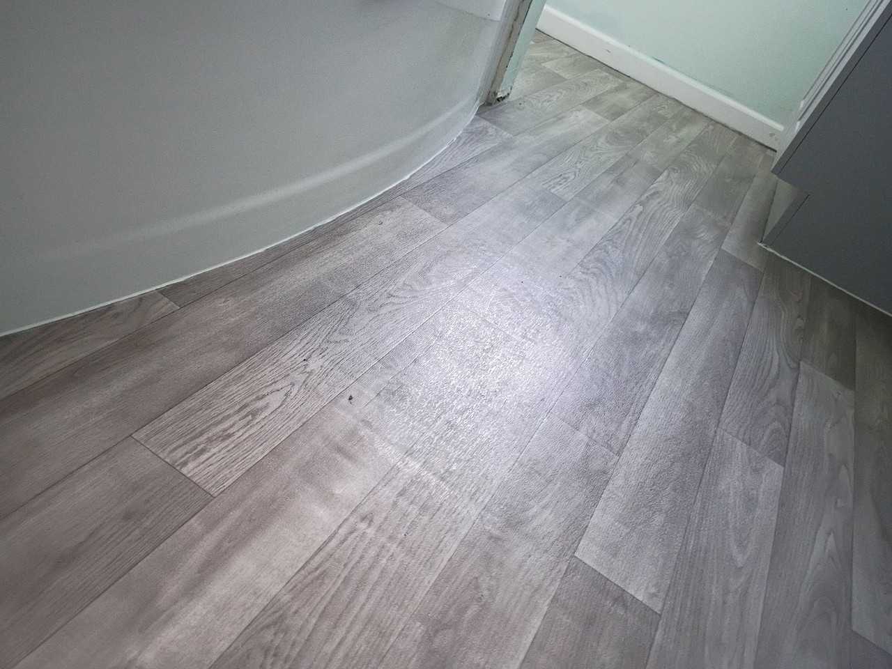 320 Main St - Photo 4 of 14
