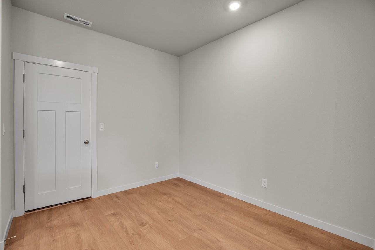 16652 Sw Darling Ln - Photo 4 of 22