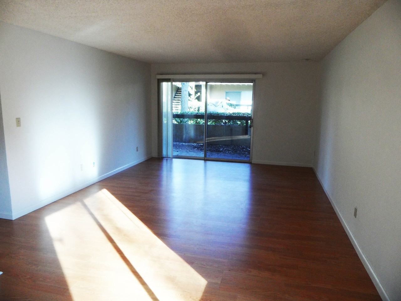 296 Tradewinds Dr #1 - Photo 5 of 21