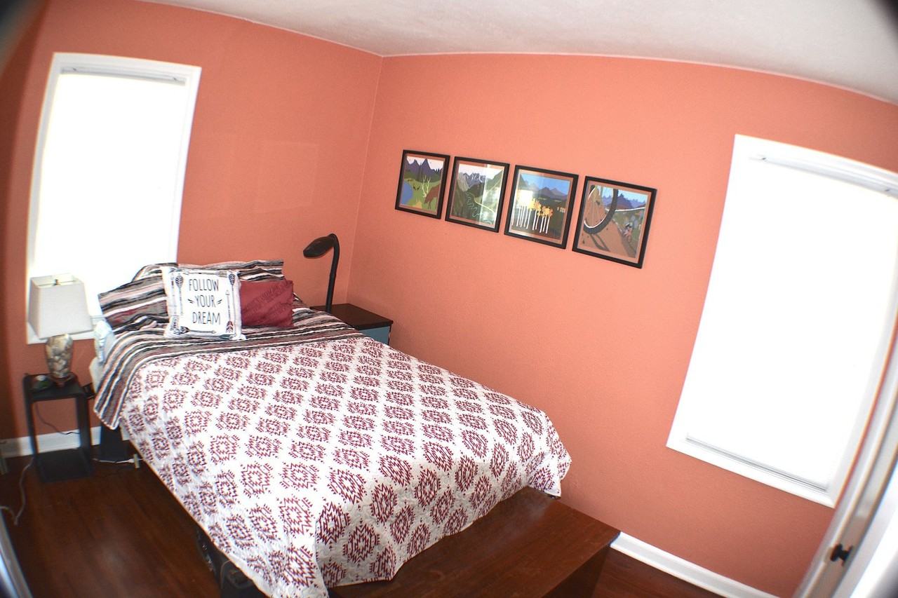1425 E Zenith Ave - Photo 7 of 24