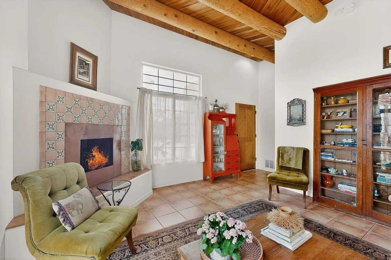 4120 Whispering Wing Rd - Photo 4 of 46
