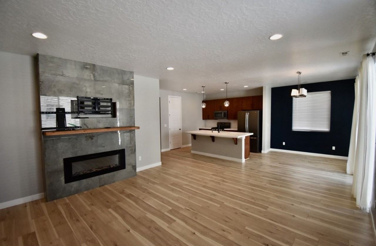 968 W Spruce Willow Way - Photo 4 of 19