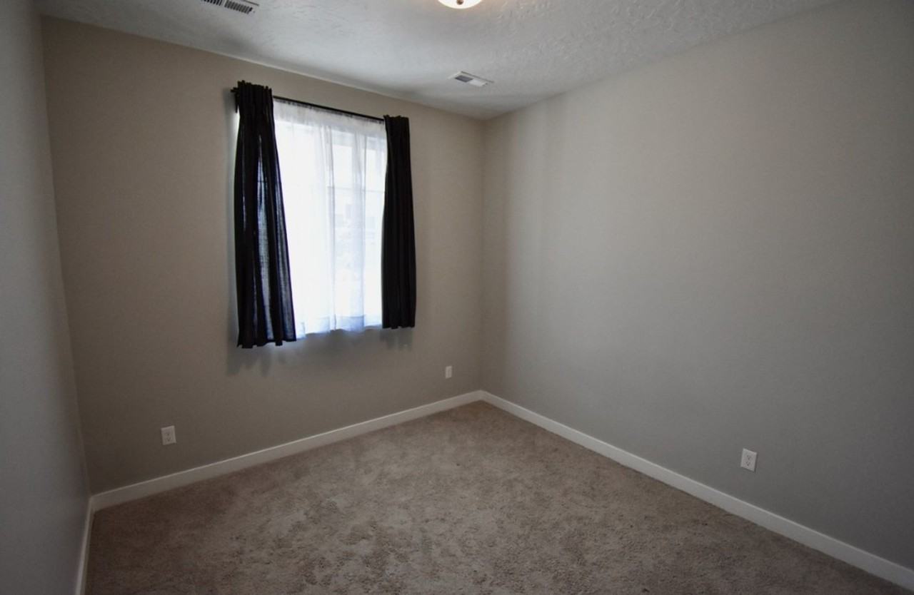 968 W Spruce Willow Way - Photo 5 of 19