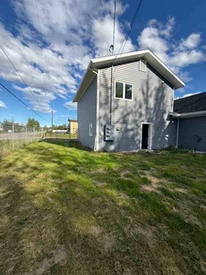 992 Minuteman Loop - Photo 3 of 20