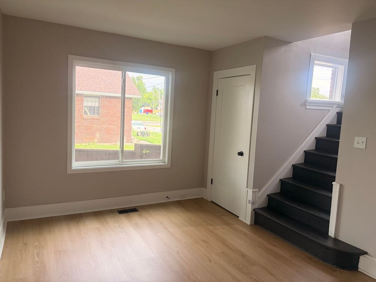 1328 E 21st Ave - Photo 7 of 18