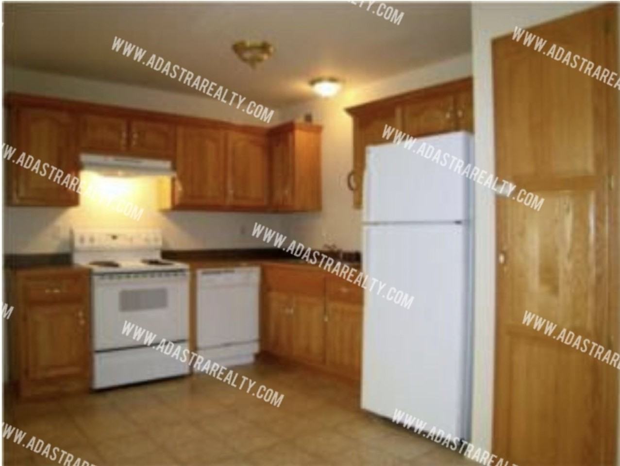 306 N 9th St - Photo 3 of 19
