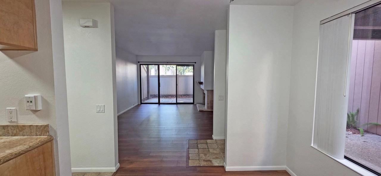 508 Woodside Oaks #3 - Photo 6 of 33