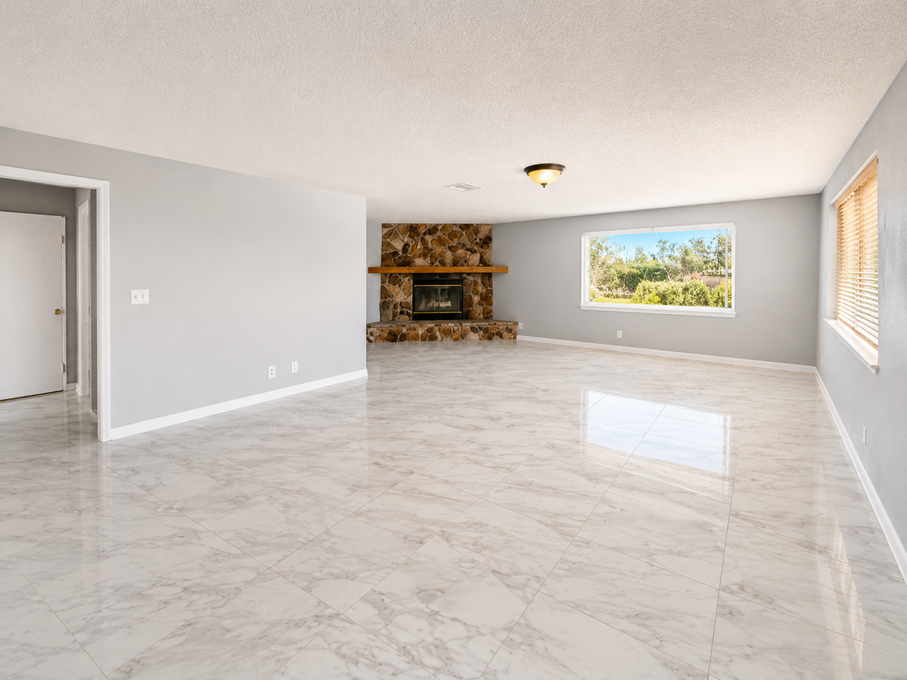 21008 South Rd - Photo 4 of 11