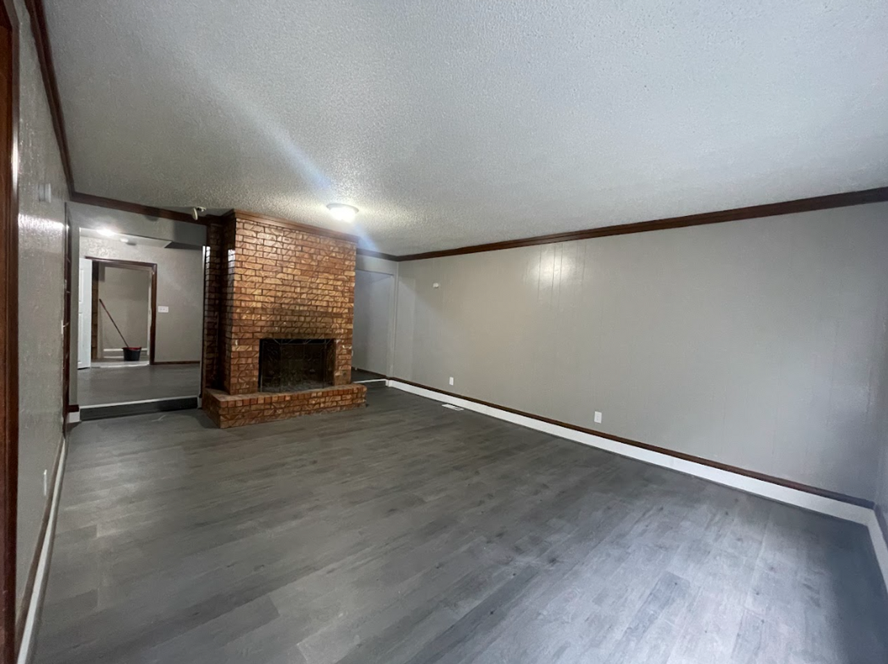 7219 Edenborough Dr - Photo 3 of 19