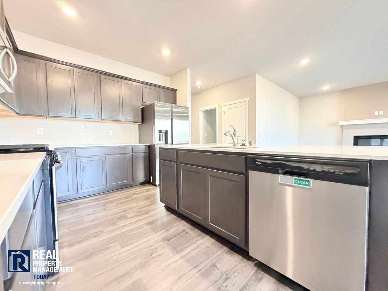 18746 107th Avenue Ct E - Photo 6 of 23