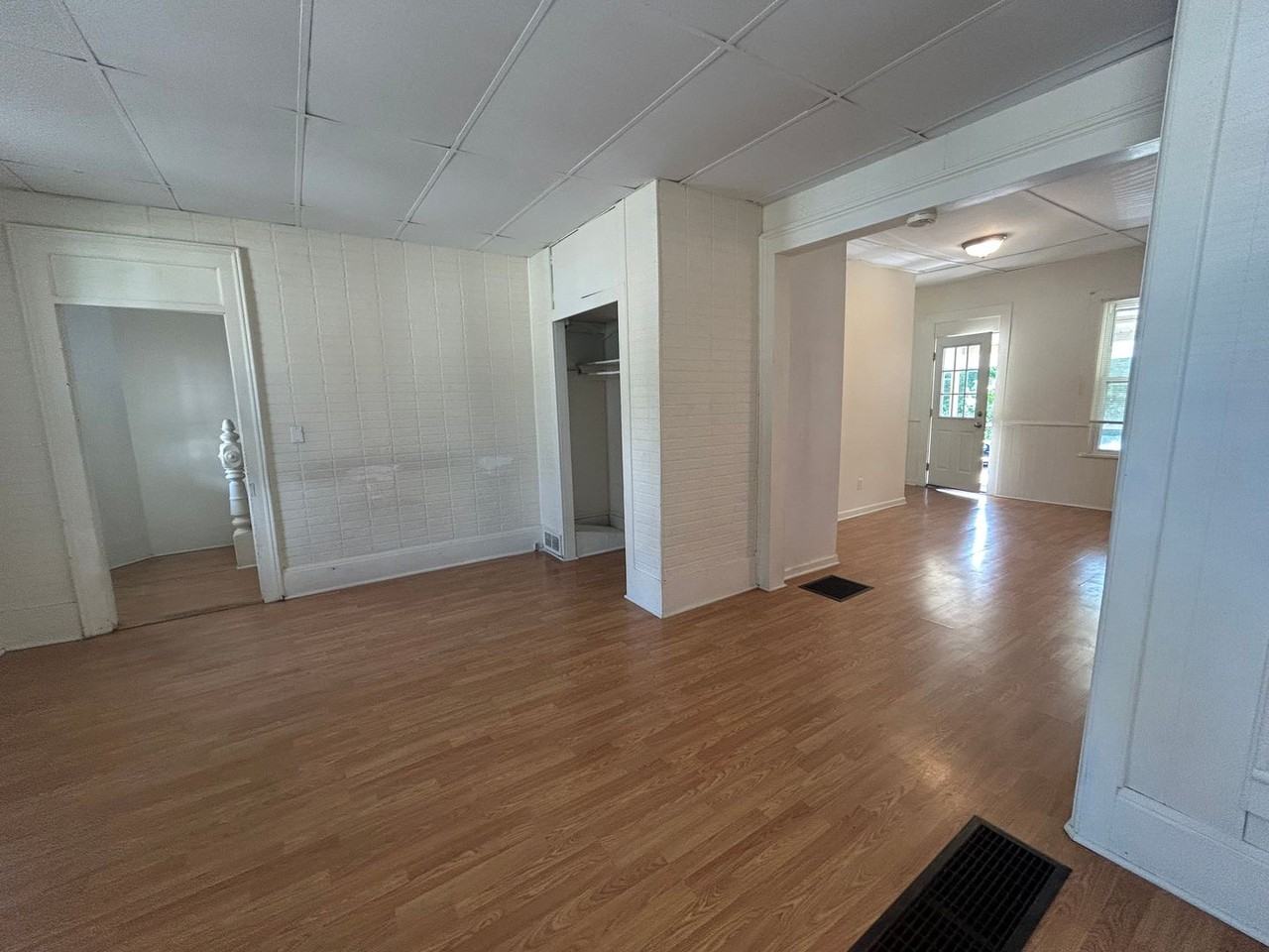 144 N Broad St - Photo 2 of 11
