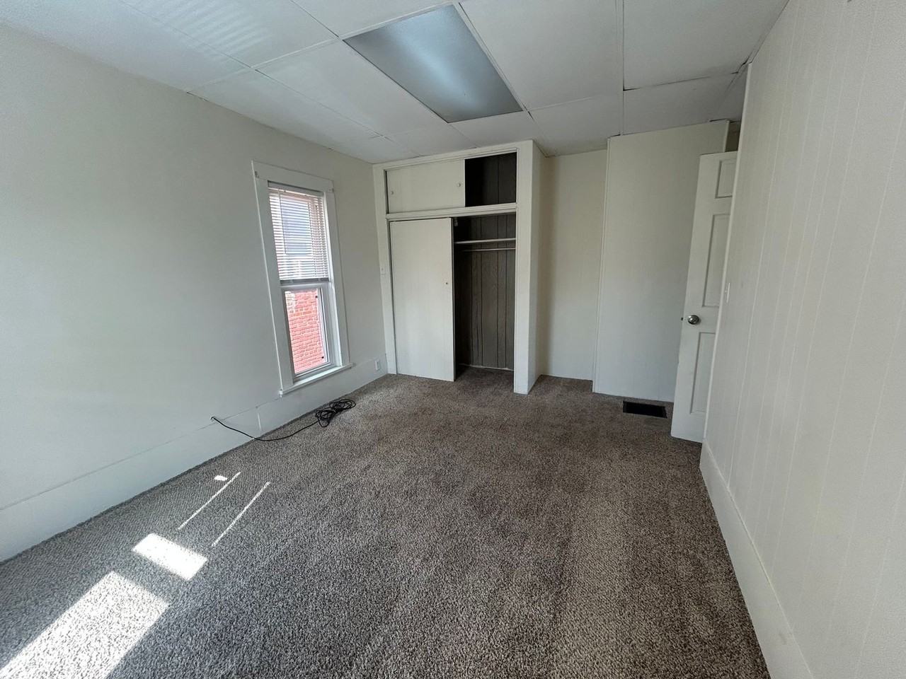 144 N Broad St - Photo 7 of 11