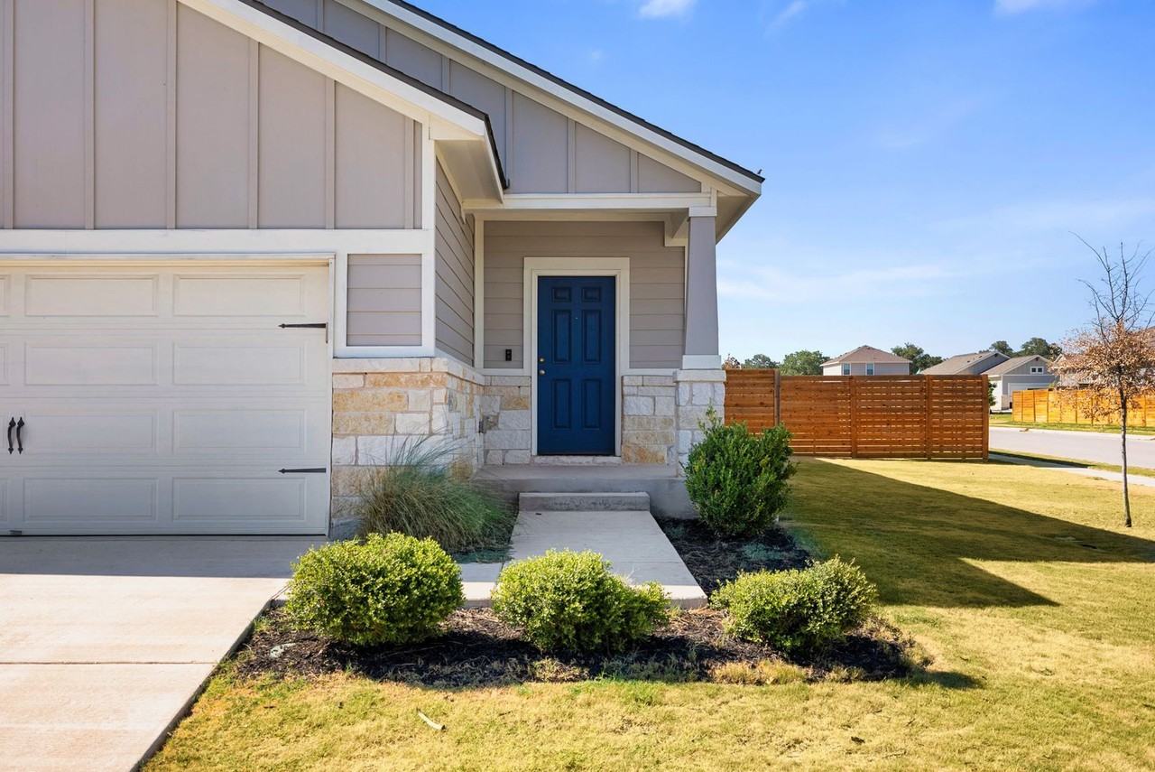 221 Ancellotta Way - Photo 2 of 22