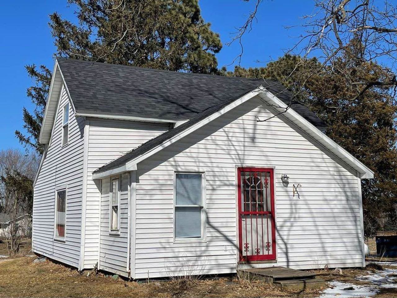 5602 Miller Creek Rd - Photo 2 of 8