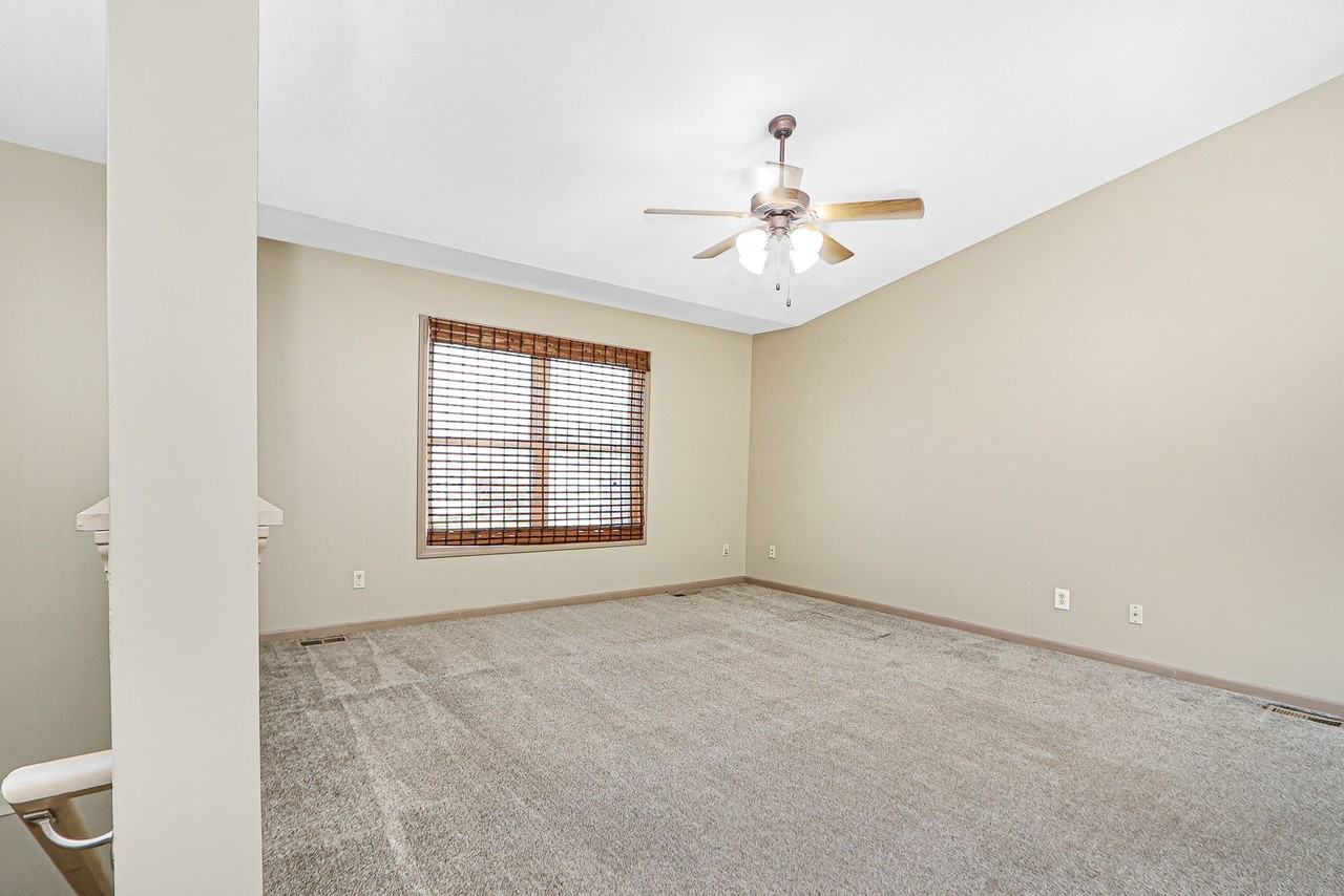 2505 Sawmill Rd - Photo 7 of 36