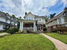 318 Lincoln Ave - Photo 1 of 1