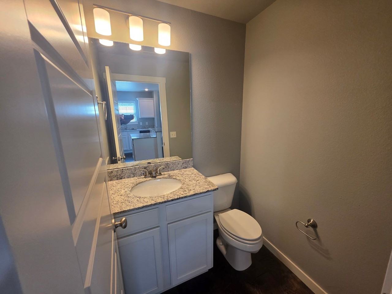 2828 W Blackstone Xing - Photo 6 of 12