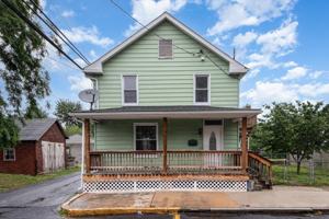 featured image of 122 S 5th St