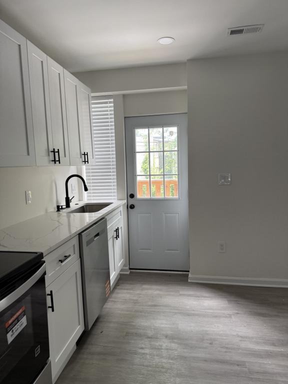 5215 Ready Ave - Photo 4 of 19