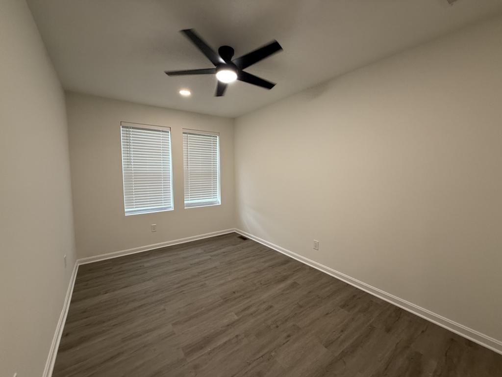 5215 Ready Ave - Photo 6 of 19