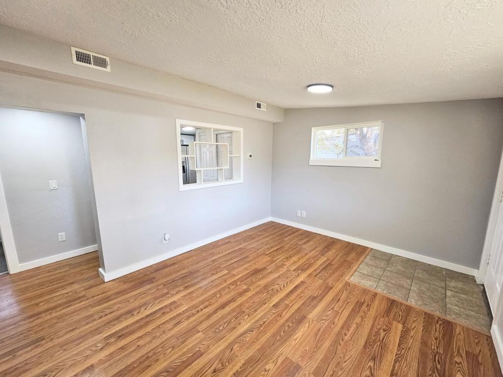 224 9th St - Photo 3 of 11