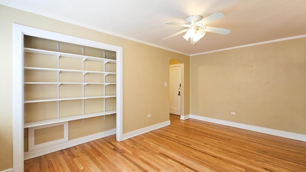 1220 N Marion St - Photo 3 of 16