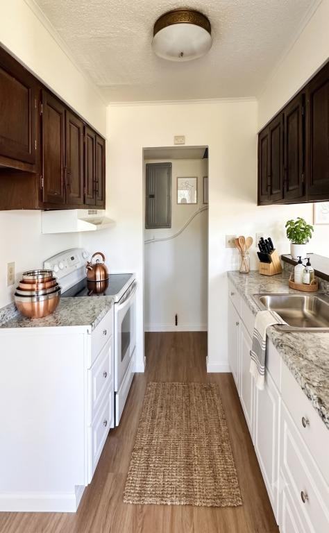 620 Briar Mnr - Photo 3 of 10