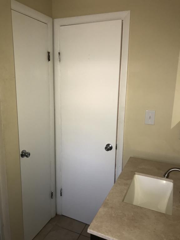 2184/2186 Avenue B - Photo 6 of 11