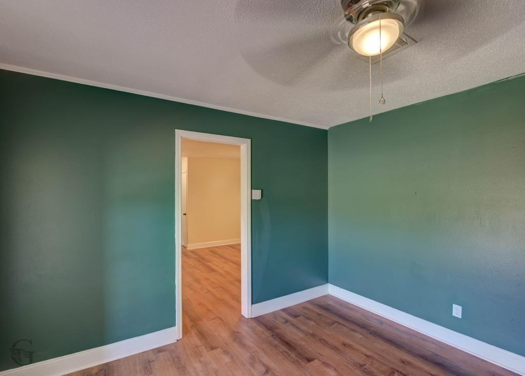 1312 Fox St - Photo 7 of 24