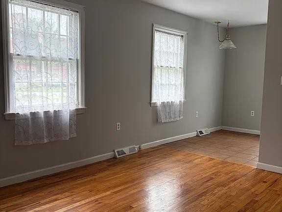 1676 Western Ave Apt 1b - Photo 6 of 8