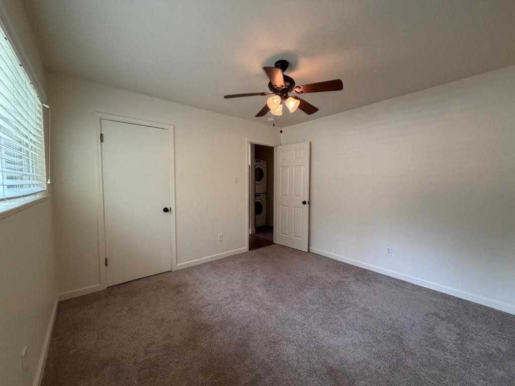 315 Chamberlain Ave - Photo 7 of 19