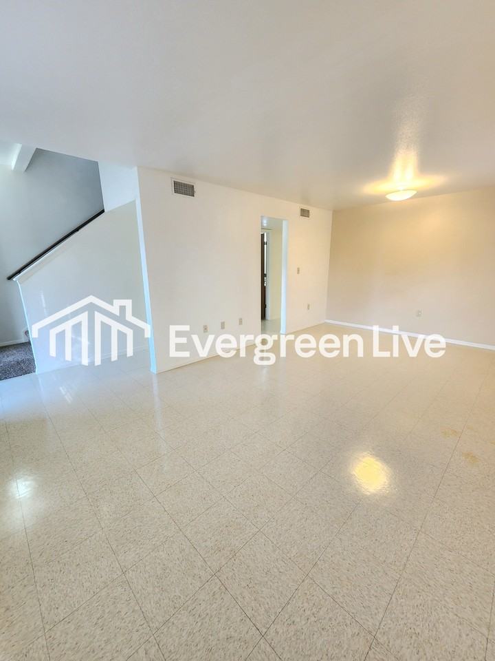 233 Raven Dr - Photo 3 of 26