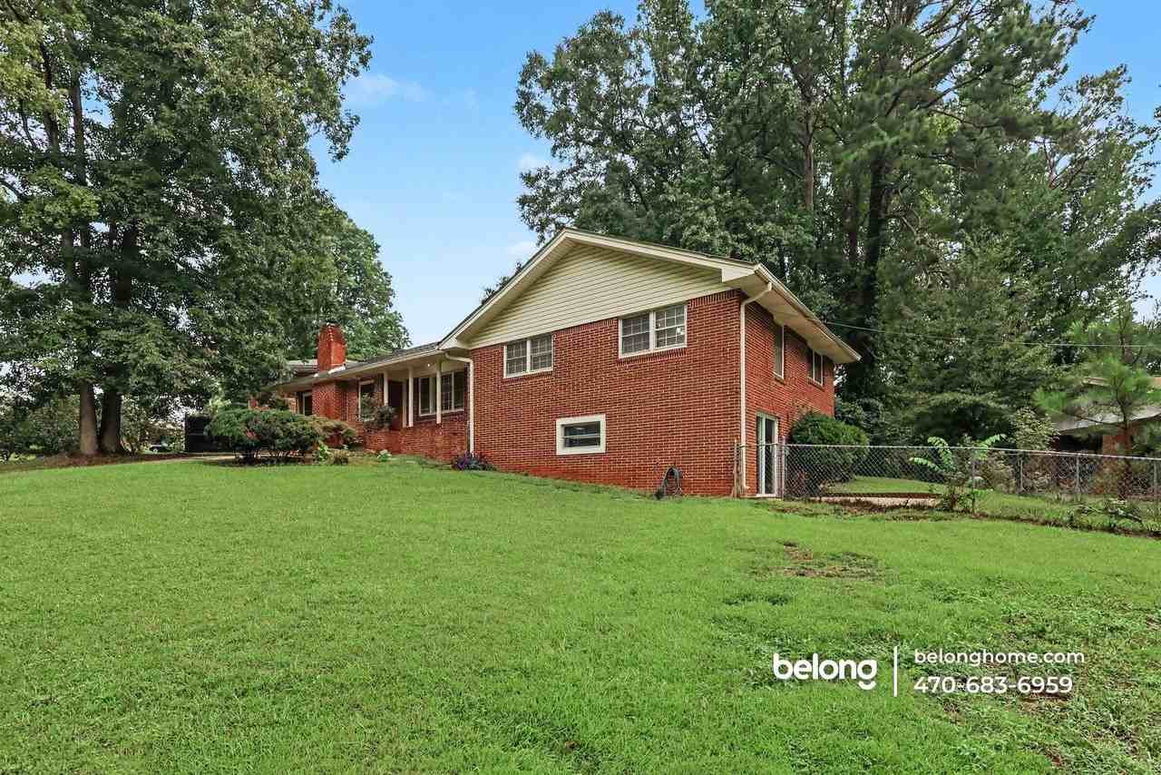 6663 Peacock Blvd - Photo 5 of 32