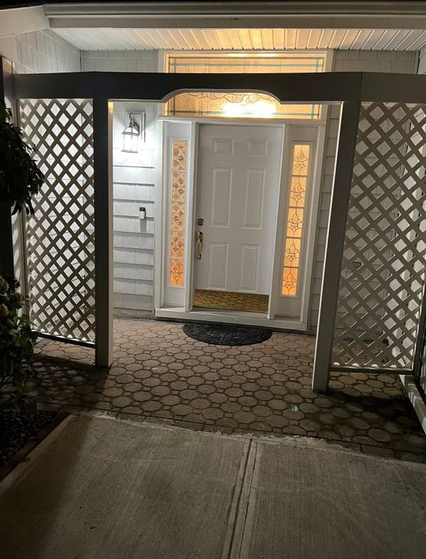 4 Willow Run - Photo 2 of 16