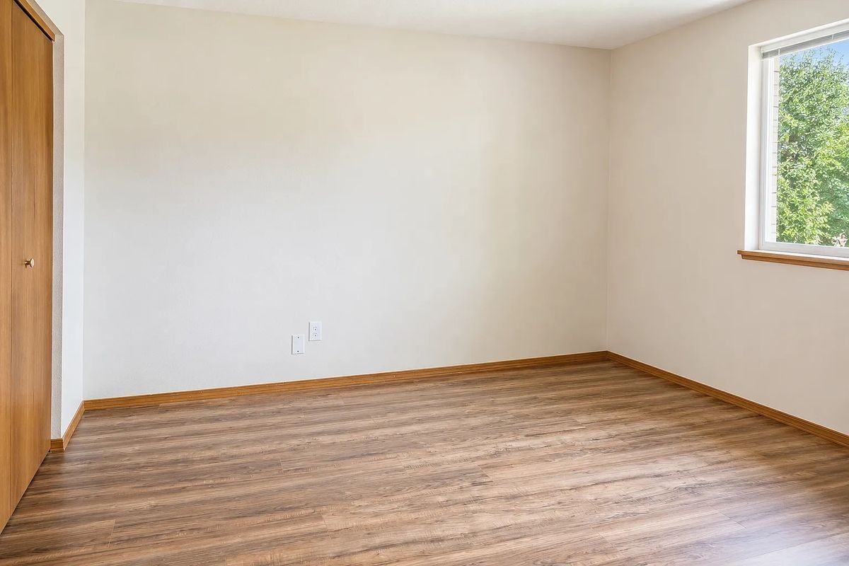 1158 Se La Mesa Ave - Photo 5 of 5