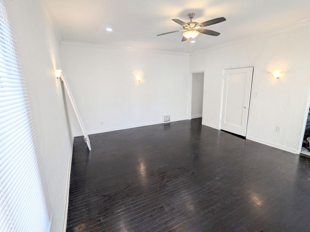 1152 Gordon St ##3 - Photo 2 of 12