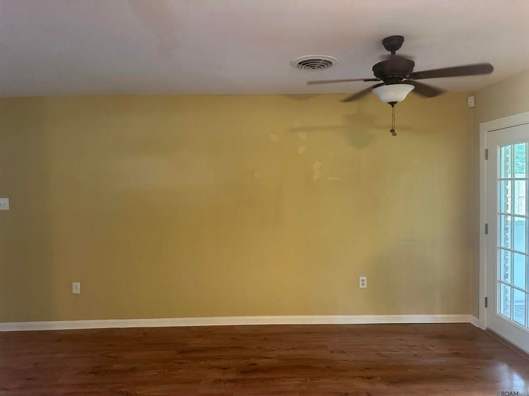 9042 Keaty Dr - Photo 7 of 13