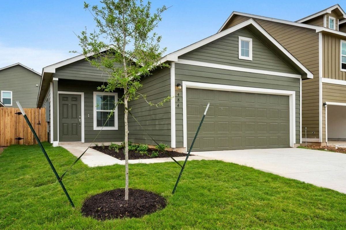 484 Gabbro Gdns - Photo 2 of 10