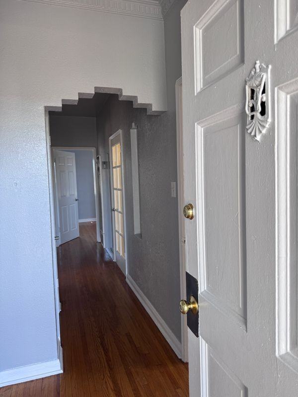 1722 W 79th St - Photo 2 of 17