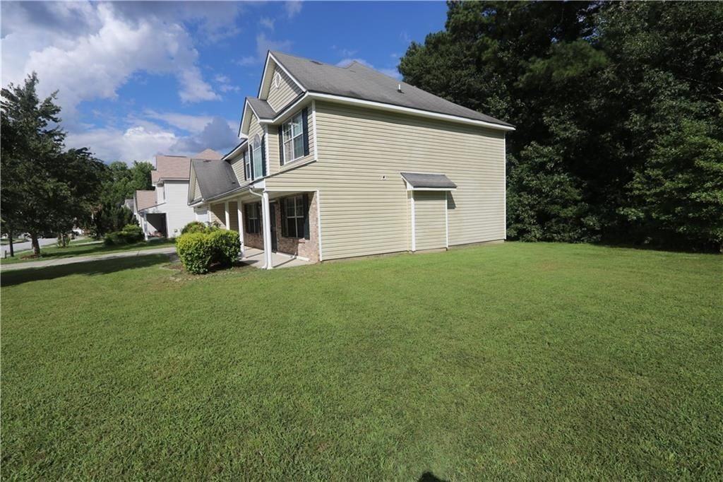 156 Shadowhill Ln - Photo 3 of 21