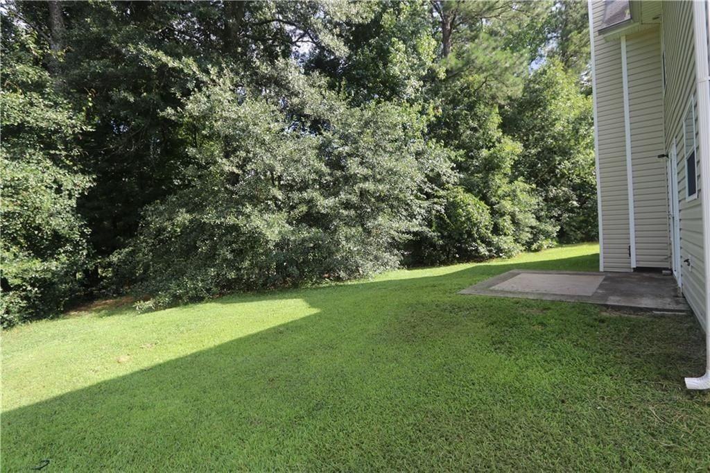 156 Shadowhill Ln - Photo 4 of 21